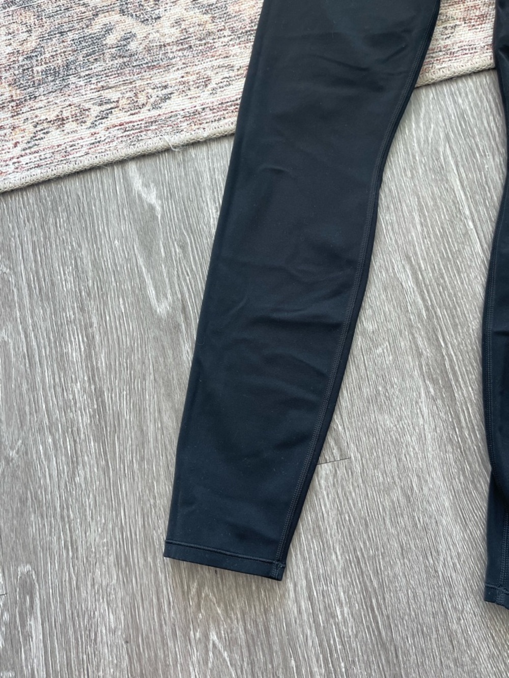 Vuori AllTheFeels™ Legging - Picture 2 of 6